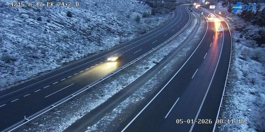 La primera gran nevada del año deja 16 incidentes en Castilla-La Mancha y obliga a extremar la precaución en carretera