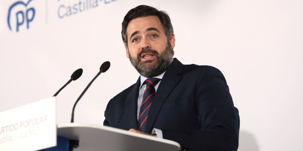 Sobre si el PP pactaría con Vox en la región: «Si los ciudadanos piden cambio, habrá cambio»