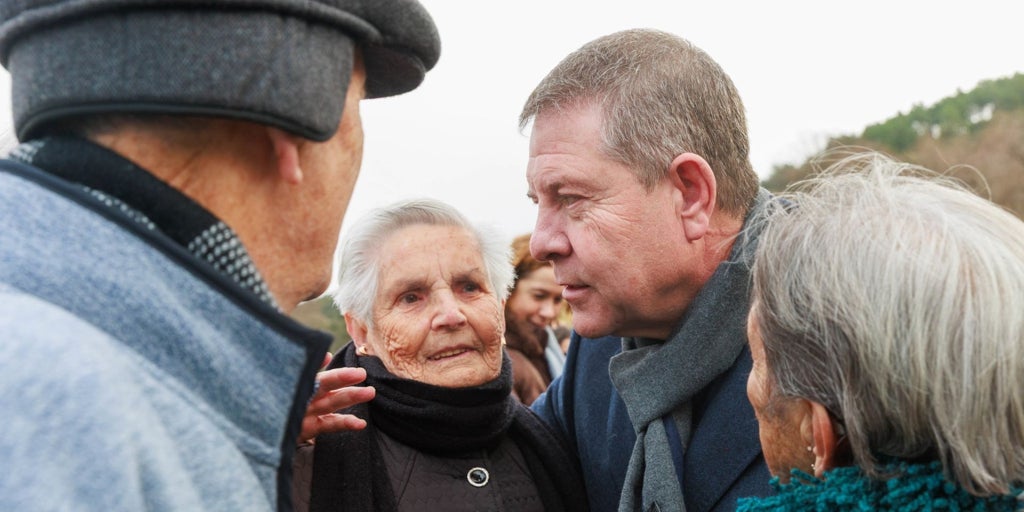 Emiliano García-Page: «Hoy es un día doloroso, no vamos a tolerar un suicidio político»