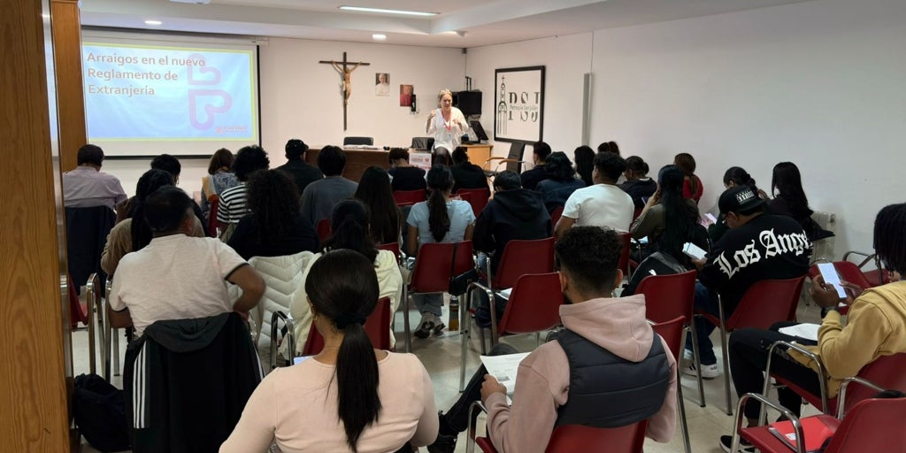 Cáritas Diocesana de Toledo forma a 65 personas migrantes en un programa pionero de arraigo socioformativo