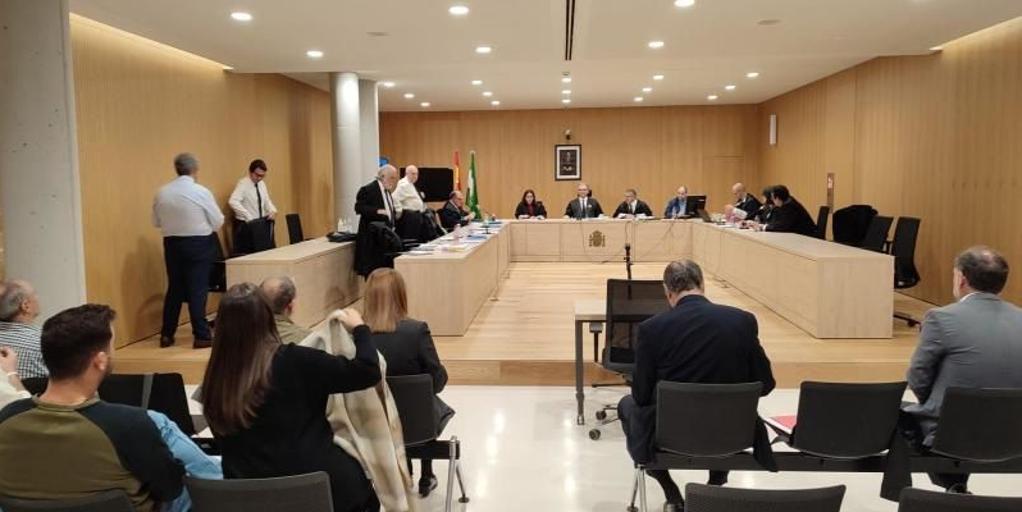La Audiencia de Córdoba condena a 3 años de prisión a un acusado de quedarse con más de 36.000 euros de su tía abuela nonagenaria
