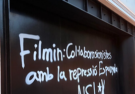 Vandalizan la sede de Filmin por programar un documental sobre los disturbios de octubre de 2019 desde el punto de vista de los policías