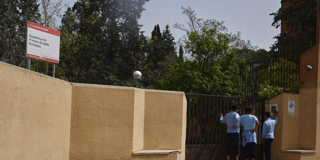 Año y medio de prisión por pedir favores sexuales a menores migrantes a cambio de regalos