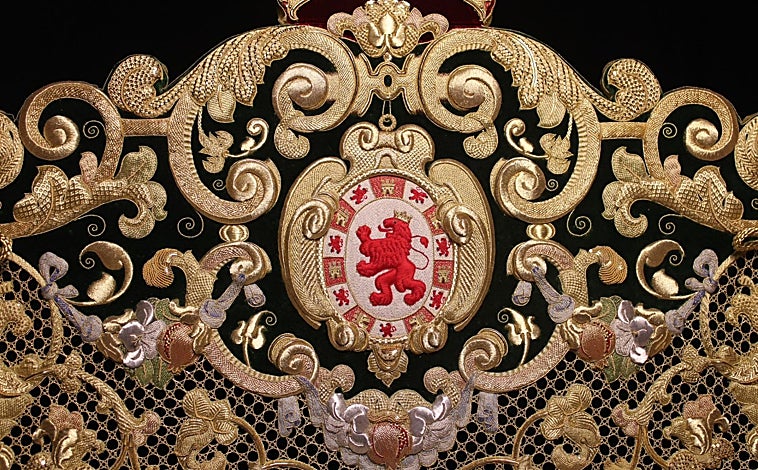 La bambalina trasera del palio de la Esperanza de Córdoba, lista para su estreno el Domingo de Ramos de 2026 La bambalina trasera del palio de la Esperanza de Córdoba, lista para su estreno el Domingo de Ramos de 2026