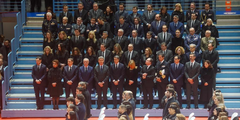 Pedro Sánchez planta a las víctimas de los trenes de Adamuz en el funeral que organiza Huelva