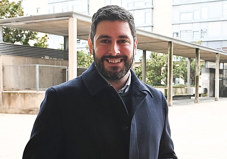 Alejandro Nolasco (Vox): «Señor Azcón, nosotros sí queremos gobernar. Pero gobernar en solitario»