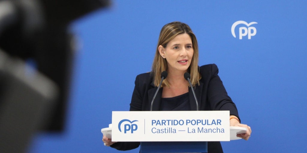 Agudo acusa a Page de actuar con «negligencia e irresponsabilidad» al defender a Sánchez tras la tragedia de Adamuz