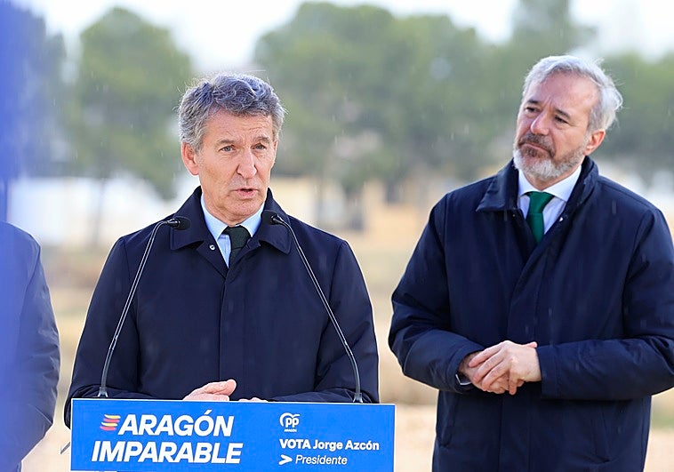 Feijóo arropa a Azcón: «Tenéis a uno de los mejores políticos de este país»