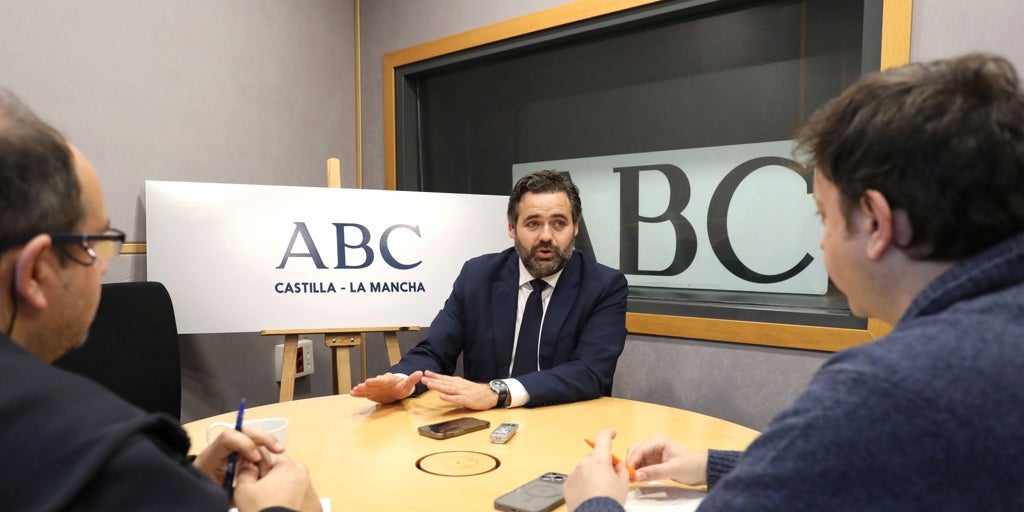 Paco Núñez: «No voy a entrar en la Junta como un elefante en cacharrería»