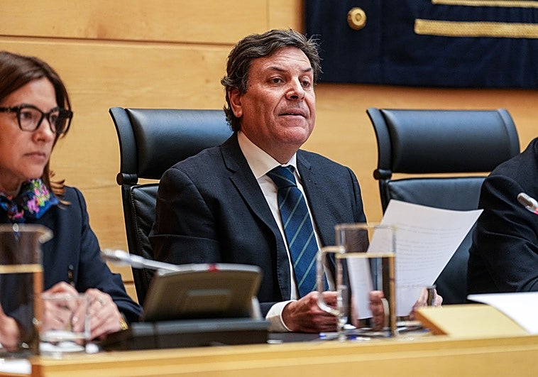 Convalidado entre reproches el decreto-ley que sube el salario de los funcionarios