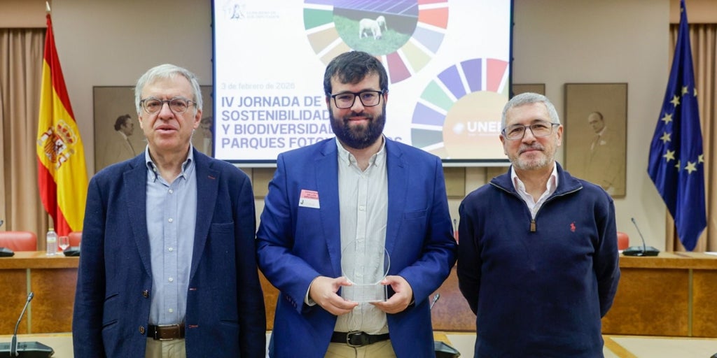 Sello de excelencia para la sostenibilidad de la UNEF para la planta fotovoltaica de Iberdrola en Bargas (Toledo)