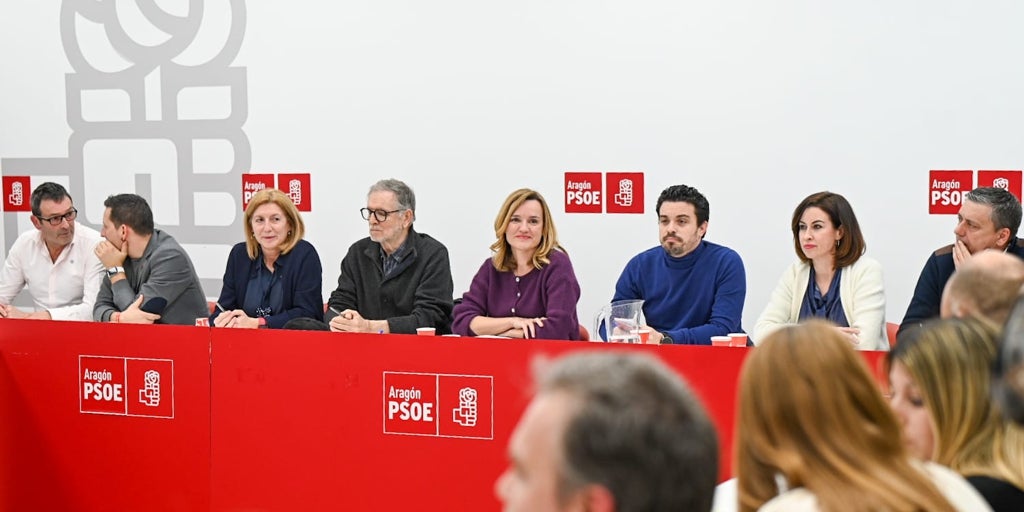 El PSOE-Aragón cierra filas con Alegría: «Azcón estaba pensando solo en su carrera madrileña  y ha fracasado»