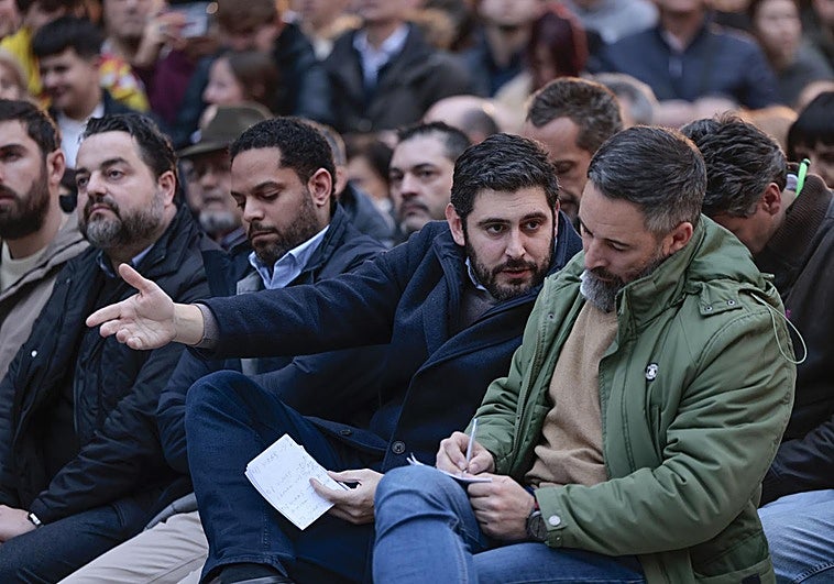 Vox threatens PP support withdrawal