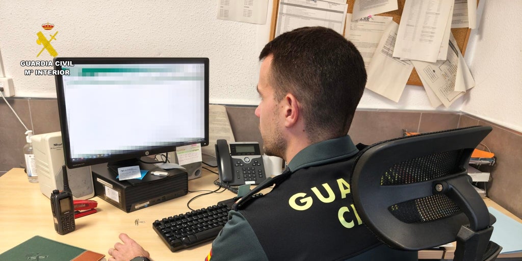 Una mujer cobra 150 euros por documentos falsos para empadronar a inmigrantes en Valencia