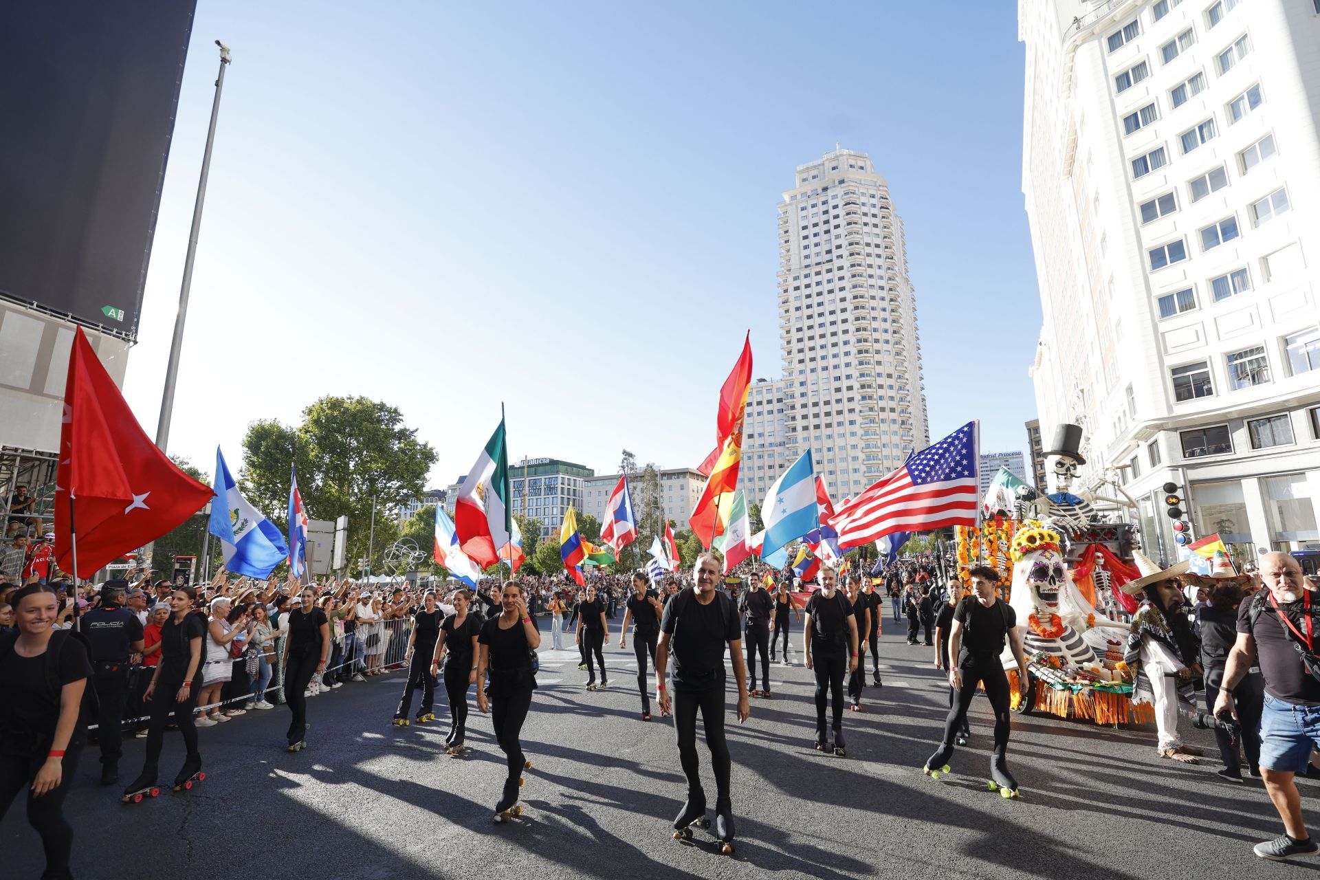 En la Cabalgata por la Gran Vía han participado países como Argentina, Costa Rica, Perú, Ecuador, República Dominicana y Estados Unidos