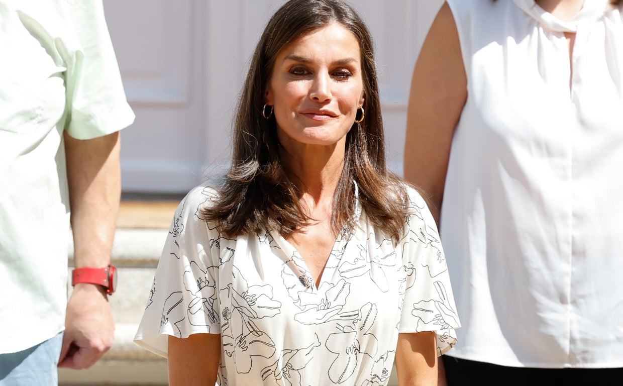 La Reina Letizia con vestido de Hugo Boss