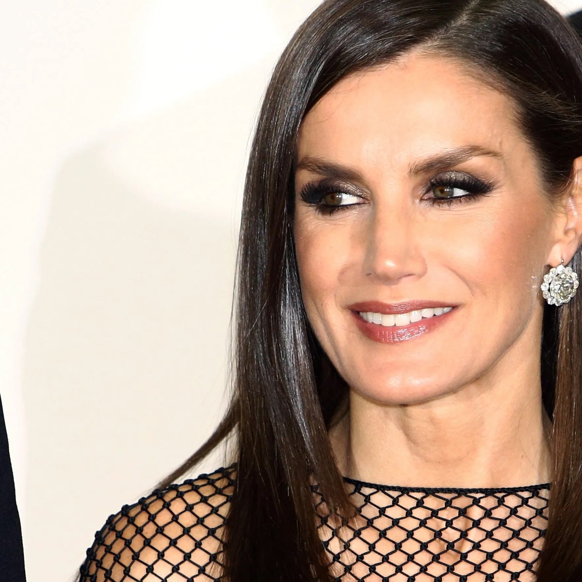 La Reina Letizia y 5 trucos de estilo para quitarse años