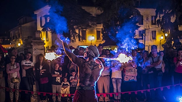 Mercado Cervantino en Alcalá de Henares, una experiencia de época.