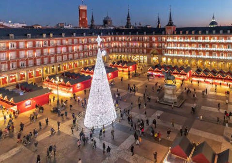 Planes en Madrid para el fin de semana: nueve mercadillos y el estreno del parque temático 'Árticus'