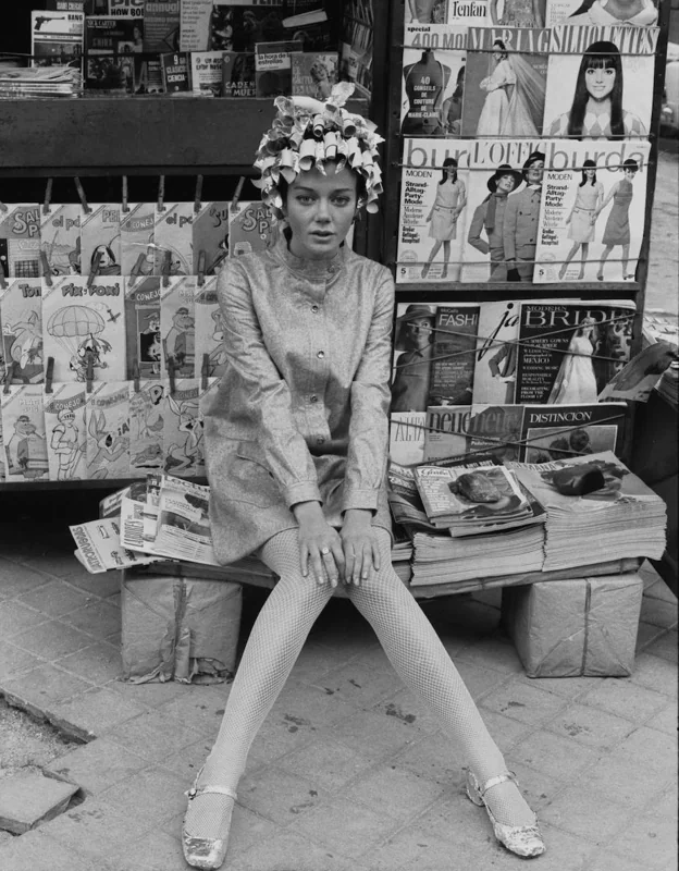 Editorial de moda en plena calle 1967.