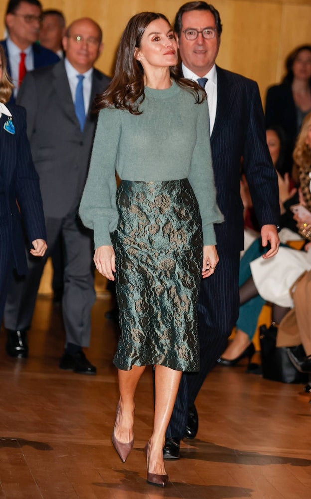 El conjunto Is Coming original que lució Doña Letizia al menos dos veces.