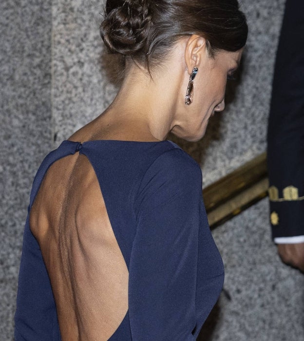 Letizia causó furor con este vestido de Miphai, una pequeña marca malagueña.