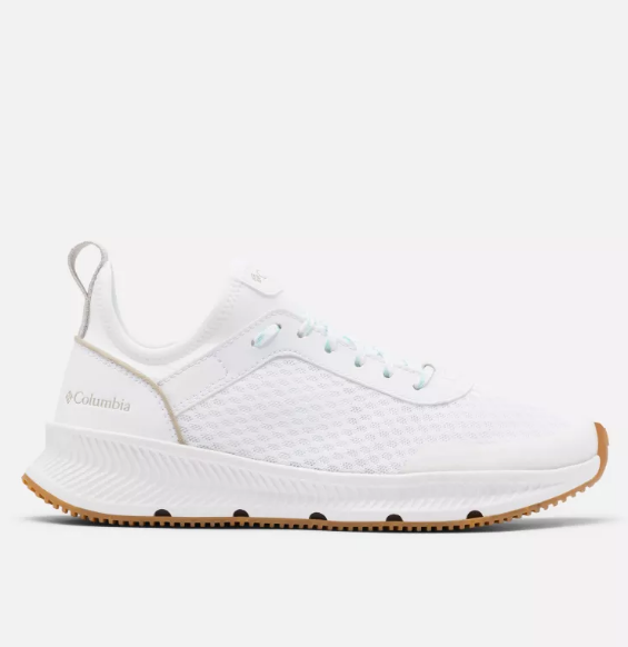 Elaboradas a partir de materiales reciclados y sostenibles, estas zapatillas de Columbia combinan estilo y funcionalidad para el consumidor consciente. Su precio es de 100 euros y son perfectas para deportes de agua.