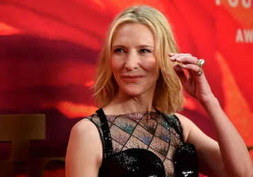 Cate Blanchett repite 'look' de alta costura por cuarta vez