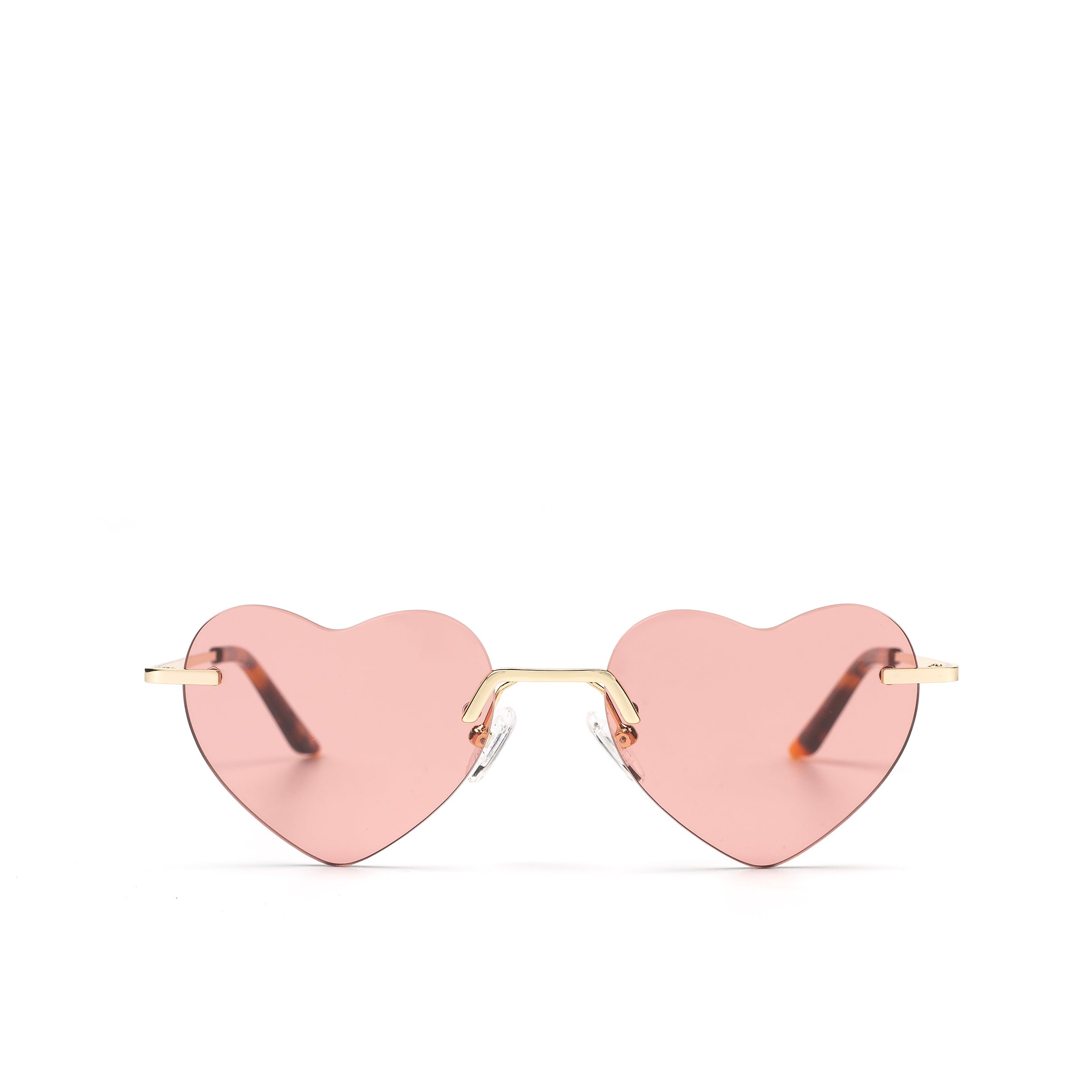 Posiblemente las gafas más originales de la temporada. La colección de Mó junto a Teresa Helbig ha dado como resultado diseños divertidos y originales para las más atrevidas, como esta gafa con forma de corazón por 65 euros. Disponible en más colores.