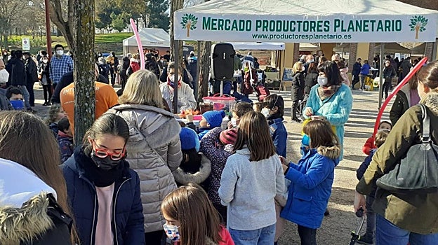 El Mercado de Productores de Planetario se celebra el primer y tercer domingo de cada mes.