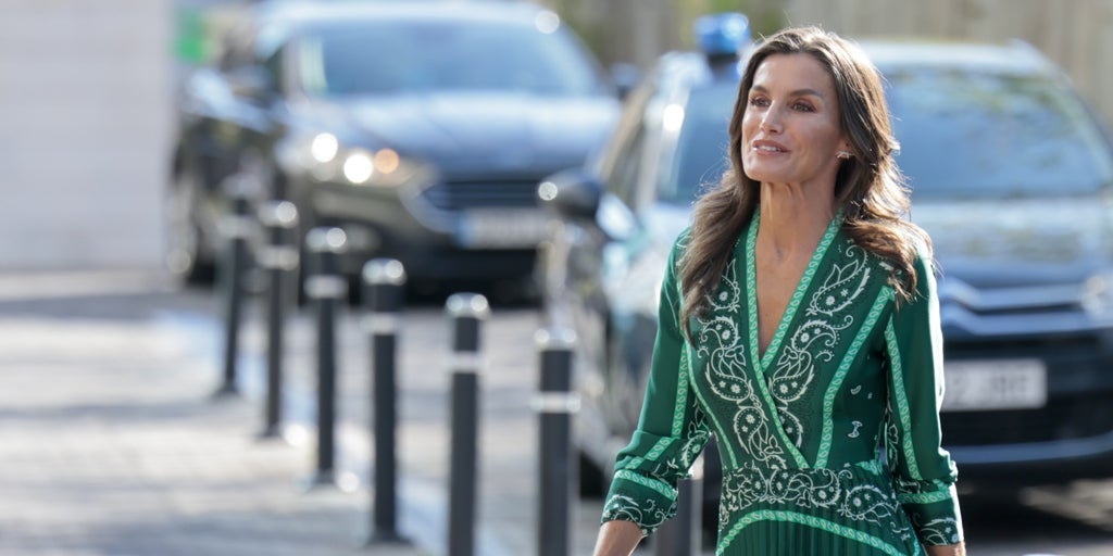 El vestido que la Reina Letizia ha repetido hasta en cinco ocasiones