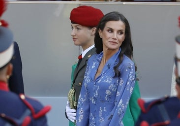 Día de la Hispanidad: la Reina Letizia estrena un romántico vestido en tonos azules