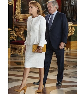 Imagen secundaria 2 - Pilar Alegría, Yolanda Díaz y María Dolores de Cospedal