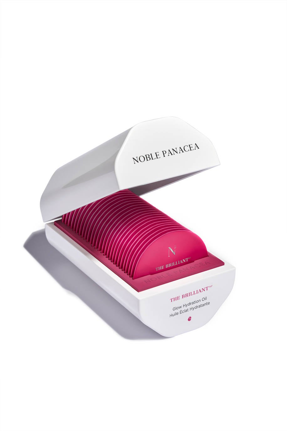The Brilliant Glow Hydratation Oil de Noble Panacea (246 euros, 30 dosis).  Este aceite sedoso proporciona un velo liviano que se absorbe rápidamente en la piel. Está elaborado con aceites veganos, no comedogénicos, seleccionados específicamente para reequilibrar la producción de sebo y ayudar a proteger contra el daño de los radicales libres mientras reduce la pérdida de agua epidérmica. En formato monodosis. 
