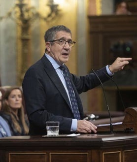 Imagen secundaria 2 - El azul y el rojo es el color más repetido en las corbatas de los políticos