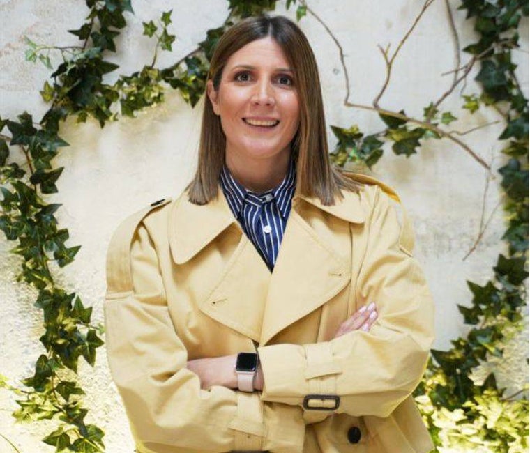 Sandra de Juan, cofundadora de Etnia Cosmetics.