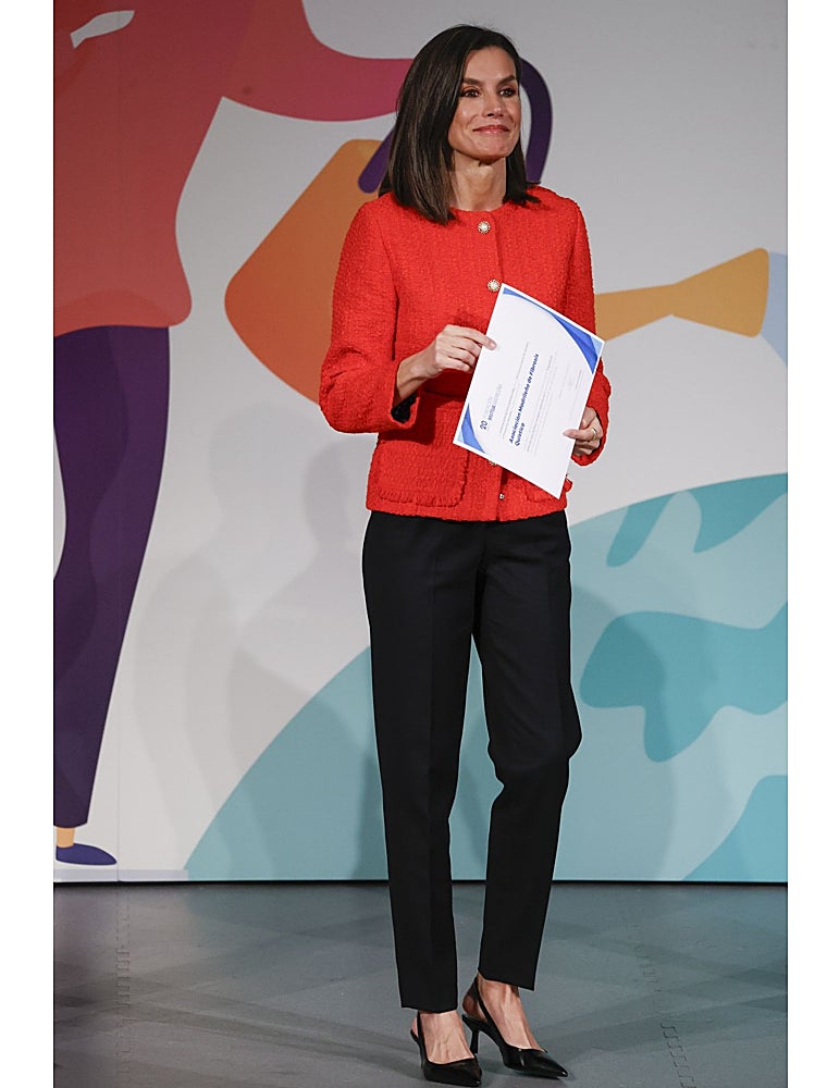 Doña Letizia durante la entrega de las Ayudas de la Acción Social de la Fundación Mapfre celebrada en Mdarid este lunes 18 de marzo.