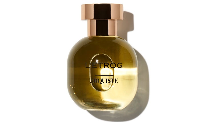 L´Etrog Acqua de Arquiste (190 euros, 100 ml). Un eau de parfum mediterráneo que celebra la histórica cosecha del crujiente limón de Calabria.