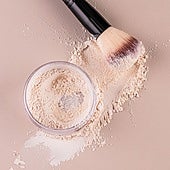 Todos los cosméticos que incluyen talco, y qué deberías hacer con ellos, tras la alerta de la OMS