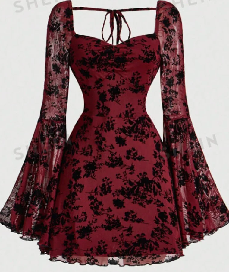 Burgundy dress with floral print from Shein. 16 euros. REF:sz2406261799171139