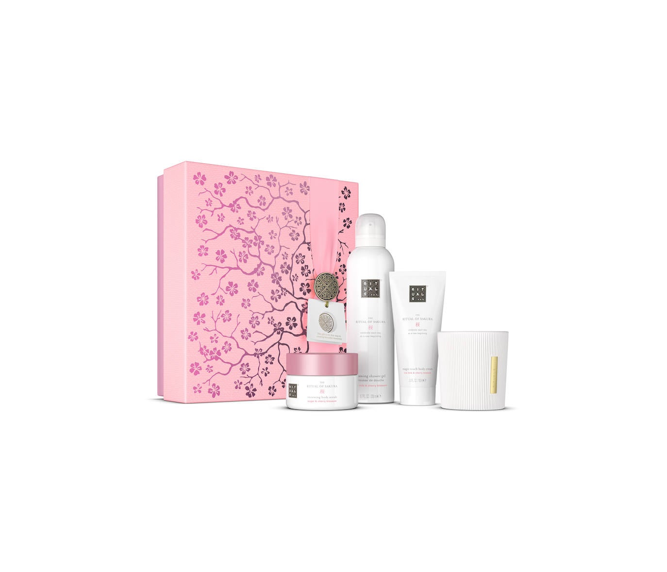 The Ritual of Sakura cofre mediano de Rituals (39,90 euros). Uno de los múltiples cofres que ofrece Rituals para regalar estas fiestas. Este se basa en la flor del cerezo e incluye la espuma de ducha de 200 ml, el exfoliante corporal 125 ml, la crema corporal de 100 ml y una vela aromática.