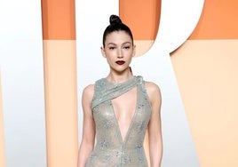 El impactante look de Úrsula Corberó repleto de cristales para su debut en Hollywood