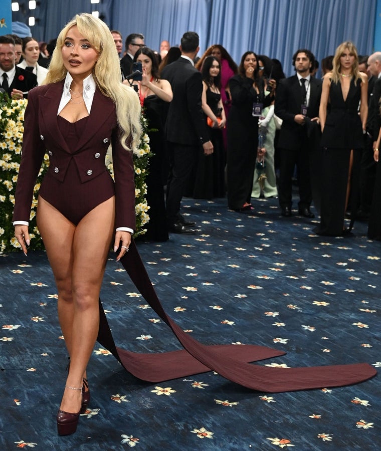 El vestido &#039;desnudo&#039; de Halle Berry en la gala Met y otros looks que dejaron poco a la imaginación