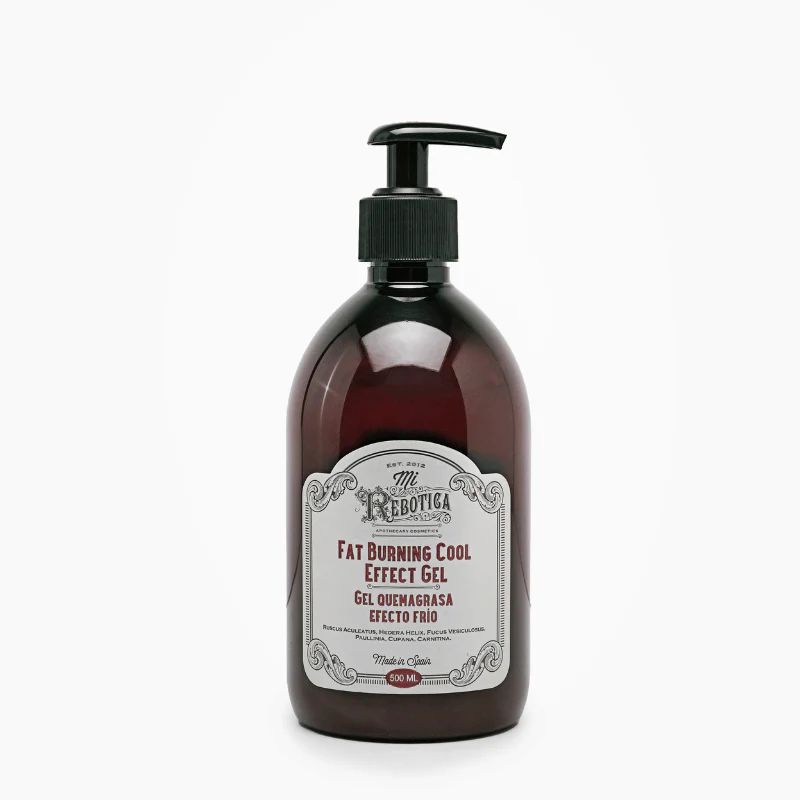 Quemagrasas efecto frío de Mi Rebotica (37,90 euros). Formulado con ruscus, hiedra, alcanfor, guaraná y mentol, activos que no solo aportan el efecto frío , sino que ayudan a descongestionar y reafirmar la piel . Gracias a su acción drenante y reafirmante, este gel mejora la textura y el tono de la piel, dejándola más lisa y firme. Es ideal para tratar la grasa localizada y la celulitis blanda edematosa. 