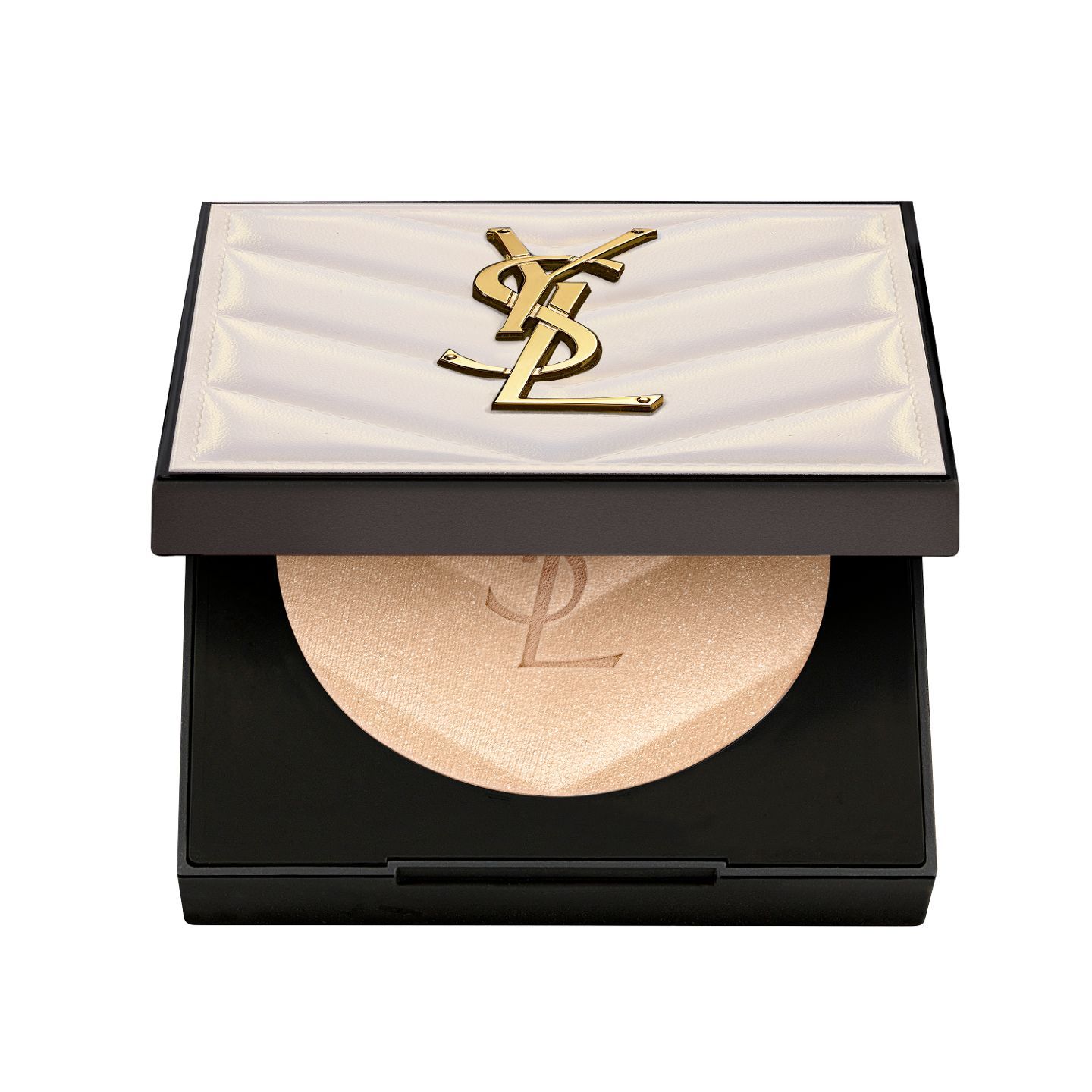 All Hours Hyper Luminize Iluminador de Yves Saint Laurent (65 euros). Ilumindor en polvo cremoso, formulado con microperlas que reflejan la luz, para una luminosidad multidimensional. En su fórmula incluye ácido hialurónico, niacinamida y otros ingredientes que cuidan la piel. El packaging está inspirado en la alta costura.