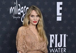 Angelina Jolie cumple 50 años: las claves de su belleza sensual y elegante