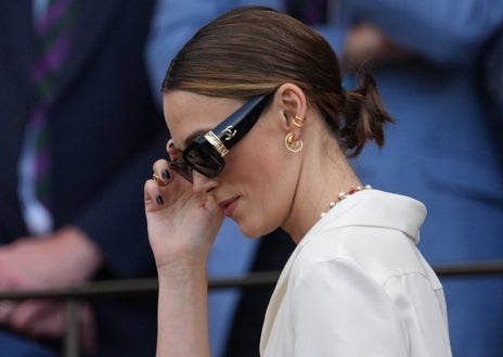 Imagen secundaria 1 - Mathhew McConaughey y Camila Alves en la final de Wimbledon, donde acudió también Keira Knightley. Cara Delevingne, junto a unas amigas, acuden a la boda de Mel B, ex Spice Girl, celebrada en la Catedral de San Pablo de Londres