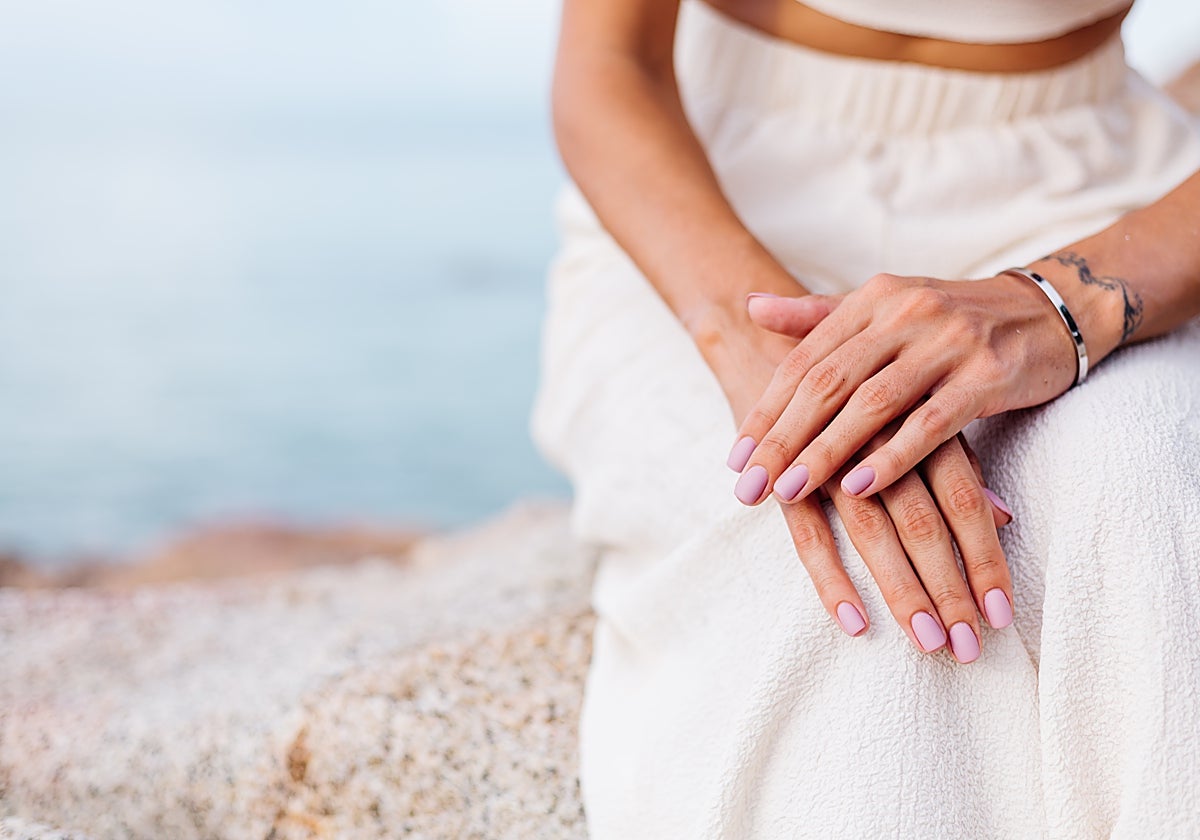 Los colores más vivos y llamativos suelen ser los elegidos para lucir en verano