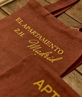 Imagen secundaria 2 - La zona del Apartamento cuenta con una cafetería en colaboración con Balbisiana