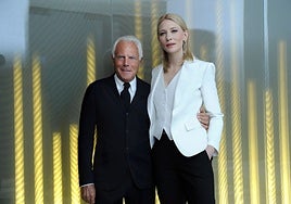 Armani: los perfumes y el maquillaje, el legado 'beauty' del diseñador italiano